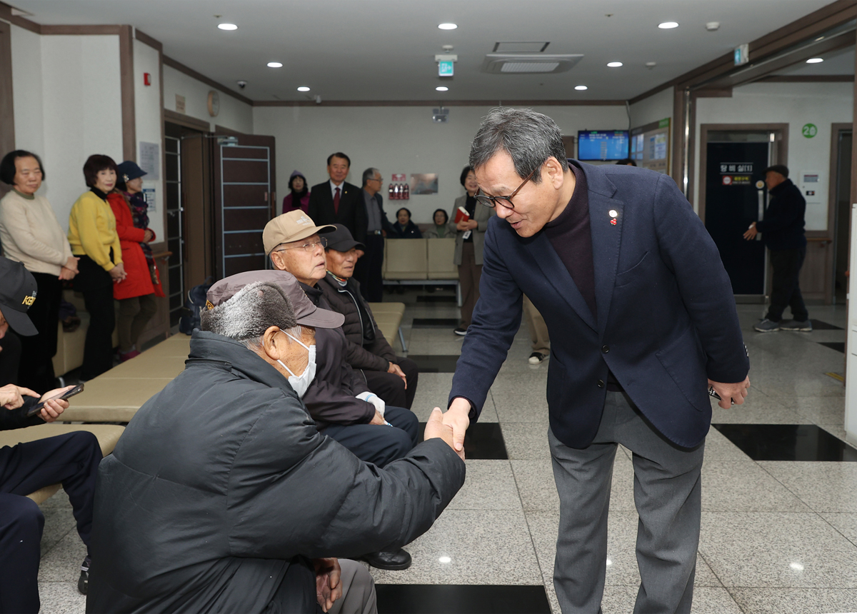 제40회 강릉노인대학 졸업식 이미지
